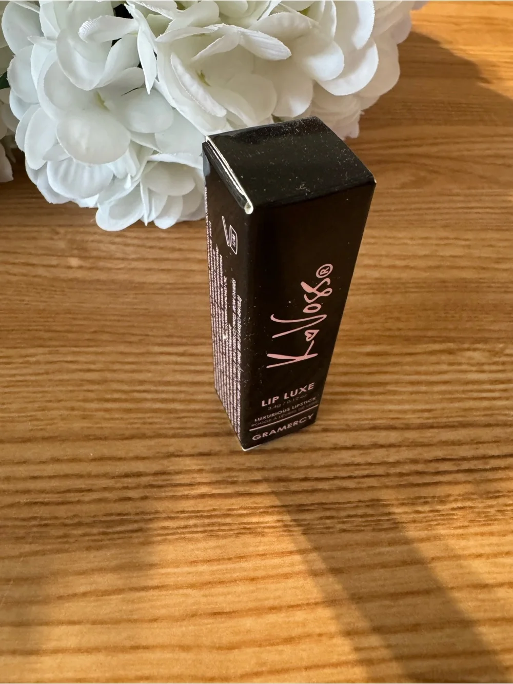 KVossNYC gives lips